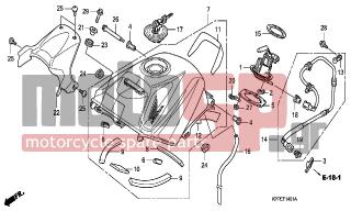 HONDA - CBR125RW (ED) 2007 - Body Parts - FUEL TANK( CBR125RW7/RW9/R WA)