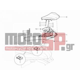 PIAGGIO - BEVERLY 125 RST 4T 4V IE E3 2010 - Body Parts - grid back