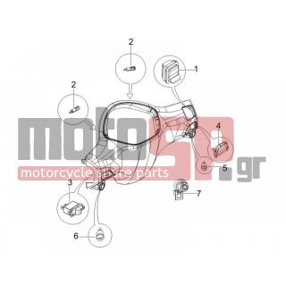 PIAGGIO - LIBERTY 50 2T MOC 2011 - Electrical - Switchgear - Switches - Buttons - Switches - 580621 - ΔΙΑΚΟΠΤΗΣ ΚΕΝΤΡΙΚΟΣ RUN-X7-ZIP4T 7/98>