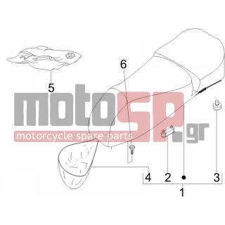 Vespa - GT 250 IE 60° E3 2006 - Body Parts - Saddle / Seats