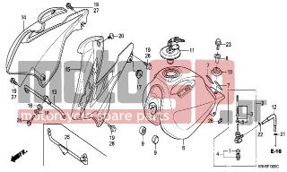 HONDA - XR125L (ED) 2005 - Body Parts - FUEL TANK - 95002-02080- - CLIP, TUBE (B8)