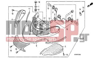 HONDA - SH300 (ED) 2007 - Body Parts - REAR COMBINATION LIGHT - 93903-34310- - SCREW, TAPPING, 4X12