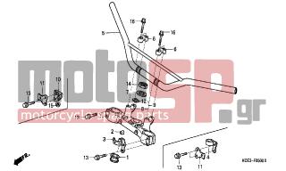 HONDA - XR250R (ED) 2001 - Frame - HANDLE PIPE/TOP BRIDGE - 53131-MS8-000 - HOLDER, UPPER