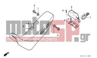 HONDA - XR250R (ED) 2001 - Body Parts - SEAT - 96300-0802200 - BOLT, FLANGE, 8X22
