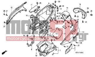 HONDA - FES125 (ED) 2001 - Body Parts - BODY COVER-LUGGAGE BOX - 83611-KFG-D00ZC - COVER, RR. CENTER *NH441R*