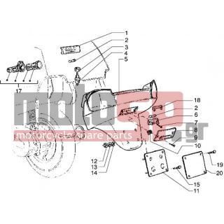 PIAGGIO - HEXAGON GTX 125 < 2005 - Body Parts - Base plate and light Baggage - 20104 - Παξιμάδι M4
