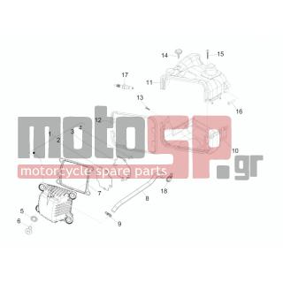PIAGGIO - LIBERTY 50 4T MOC 2014 - Engine/Transmission - COVER head - 638853 - ΜΠΟΥΖΙ NGK CR8EB SCOOTER